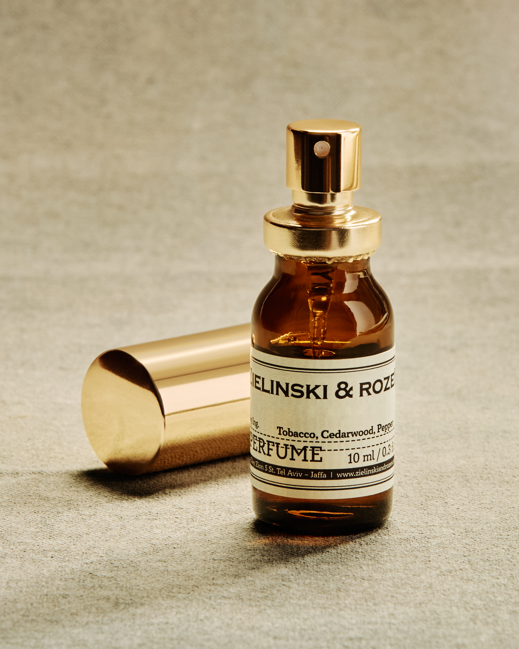 Perfume Tobacco, Cedarwood, Pepper
