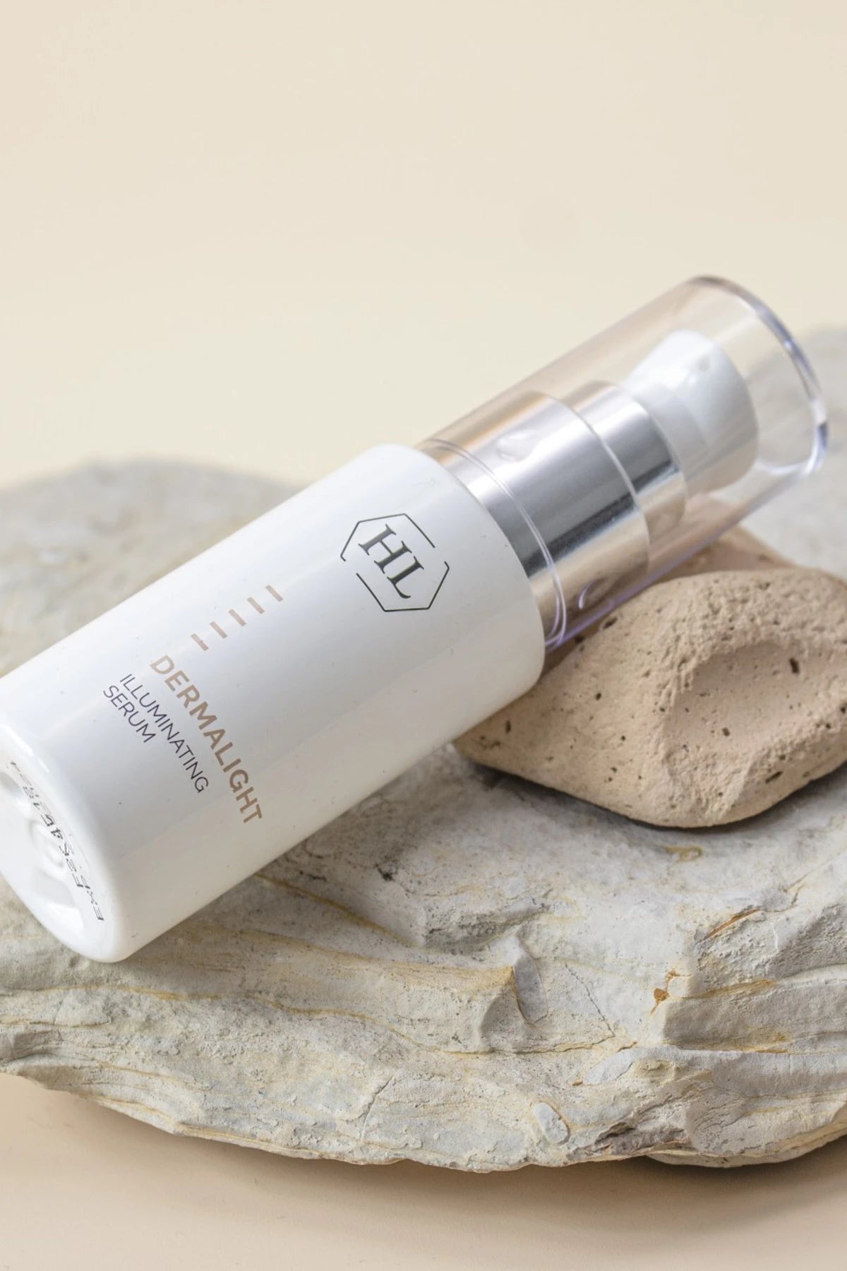 DERMALIGHT ILLUMINATING SERUM
