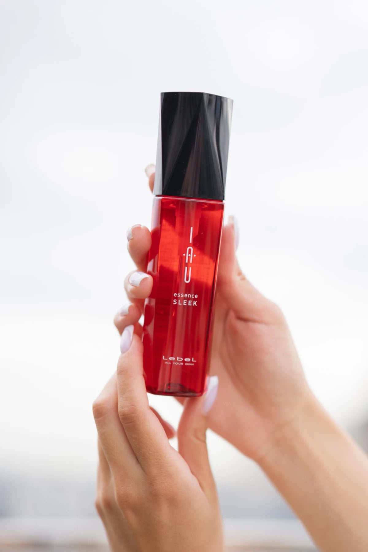 IAU Sleek Essence