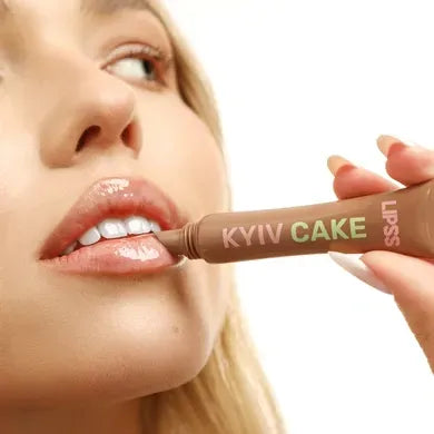 Lip gloss LIPSS LIPPER KYIV CAKE