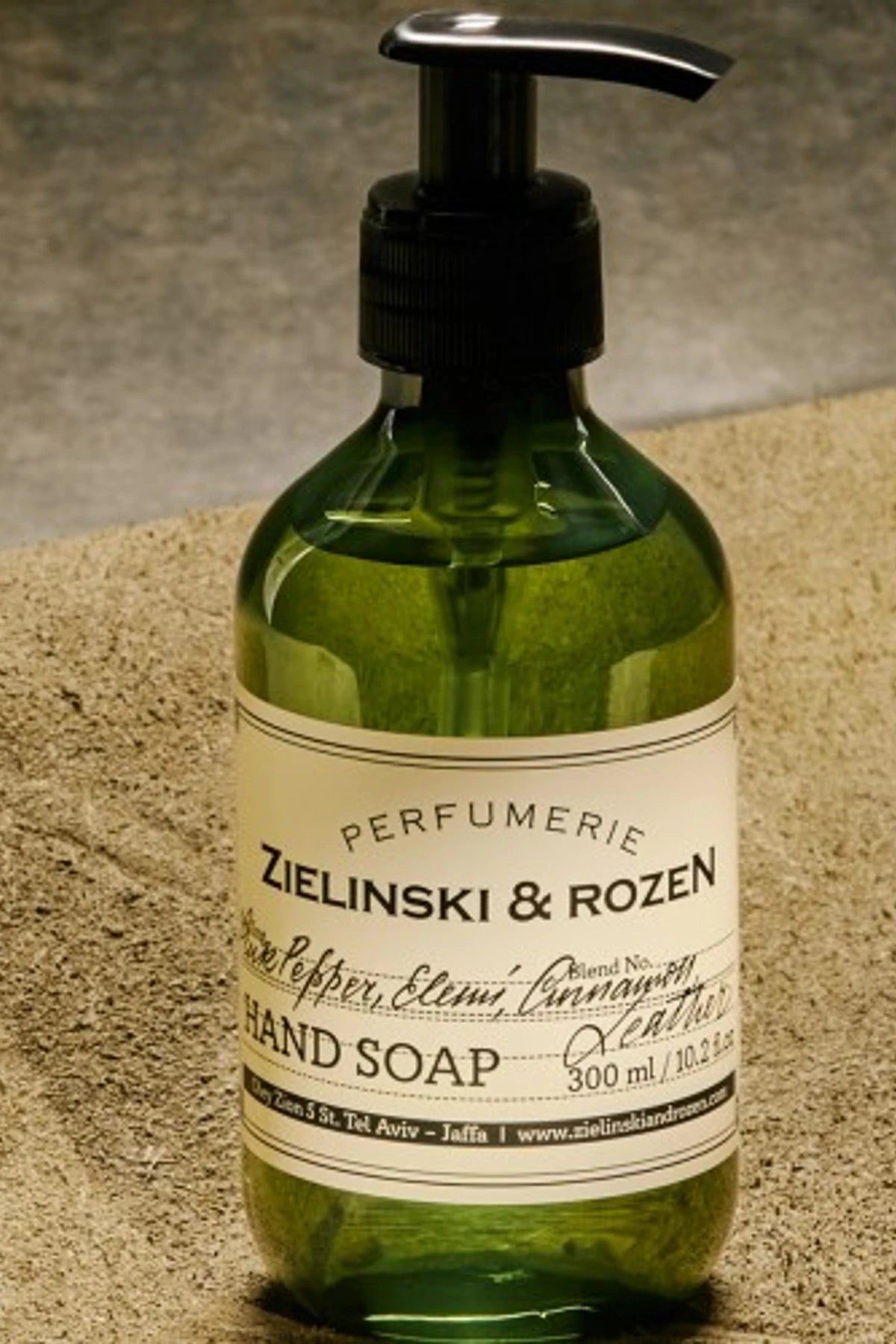 Liquid soap Pink Pepper, Elemi, Cinnamon, Leather