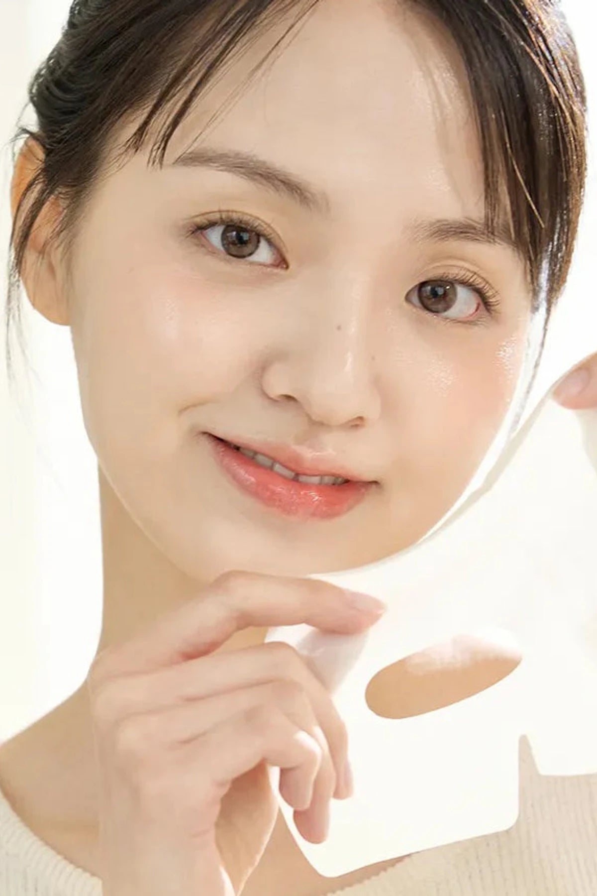 Luvum Afterglow Yuja Gel Mask